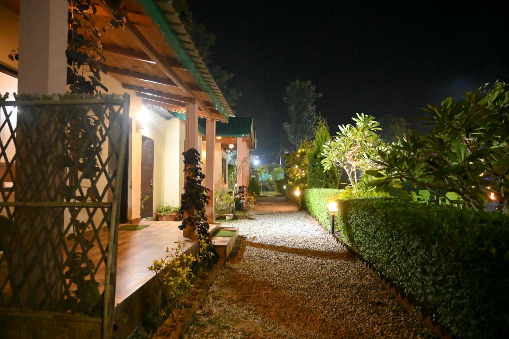 Corbett Mid Forest House Hotel Ramnagar  Exterior photo